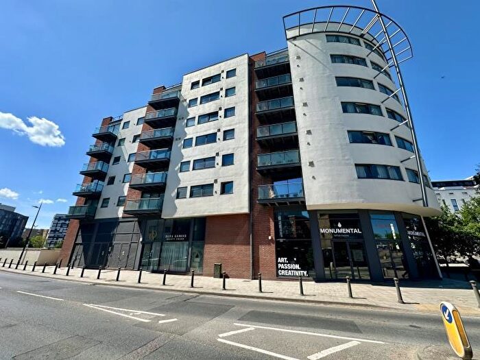 2 Bedroom Apartment For Sale In Neptune Marina Coprolite Street, Ipswich, IP3