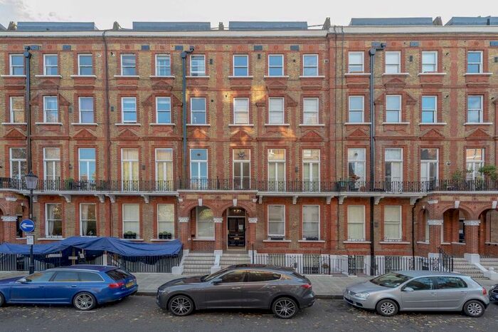 1 Bedroom Flat To Rent In Nevern Square, London, SW5