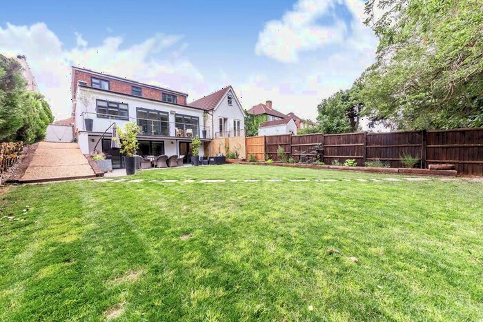 4 Bedroom Property To Rent In Lyndhurst Avenue, Whitton, Twickenham, TW2