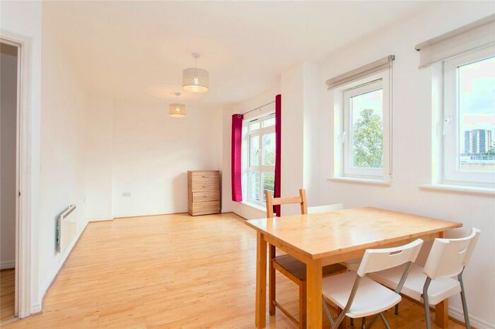 2 Bedroom Flat To Rent In Cottrill Gardens, Marcon Place, E8