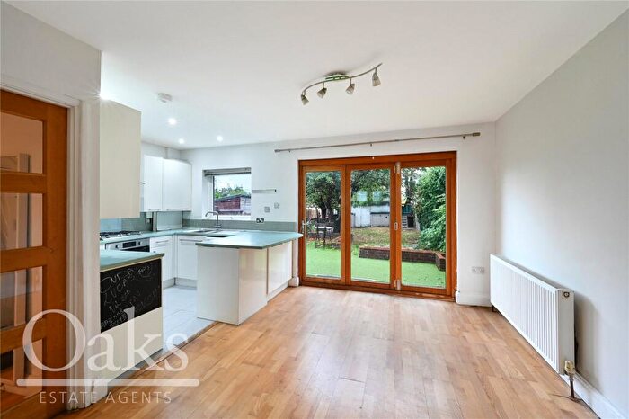 3 Bedroom Terraced House For Sale In Tennison Road, South Norwood, SE25