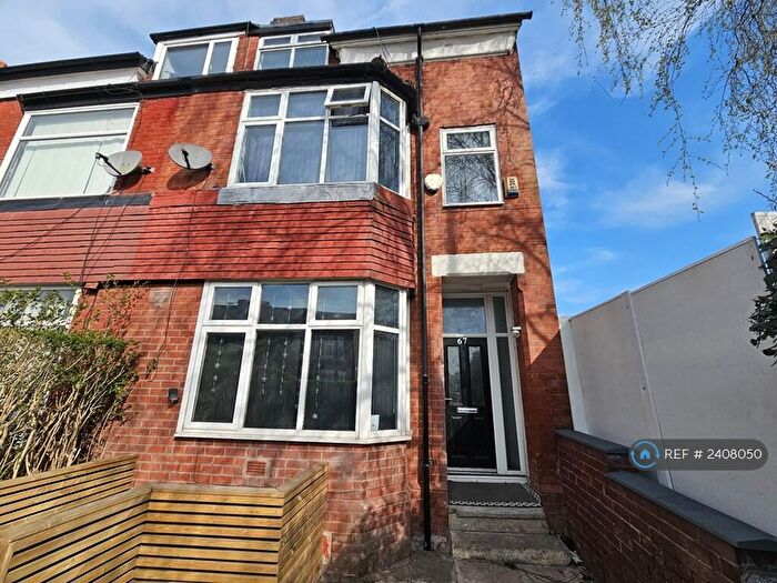 1 Bedroom Flat To Rent In Dickenson Road, Manchester, M14