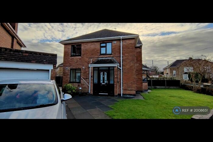 3 Bedroom Semi-Detached House To Rent In Saltersgate Drive, Birstall, Leicester, LE4