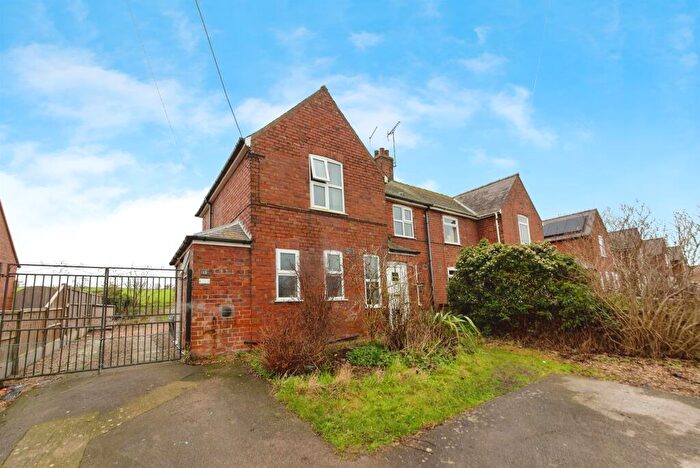 3 Bedroom Semi-Detached House For Sale In Town End, Wilsford, Grantham, NG32
