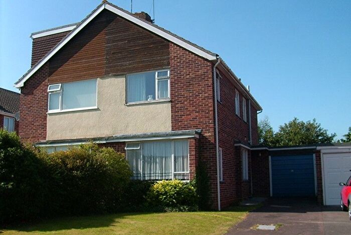 3 Bedroom Property To Rent In Wiltshire Close, Taunton, TA1