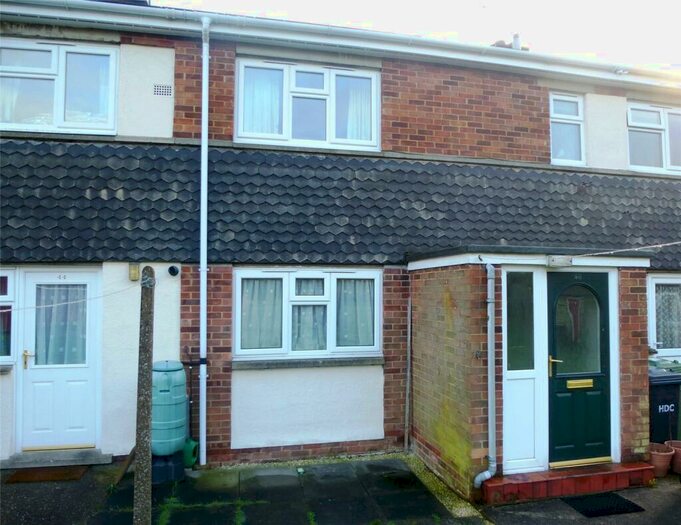 2 Bedroom Property To Rent In Moyne Road, Sawtry, Huntingdon, Cambs, PE28