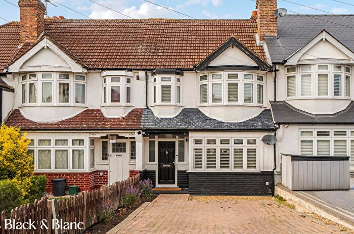 3 Bedroom Terraced House For Sale In Wickham Chase, West Wickham, BR4