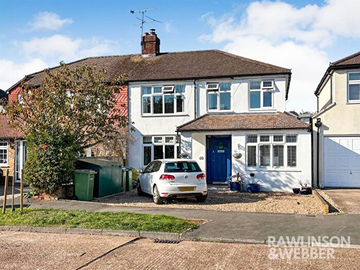 5 Bedroom Semi-Detached House For Sale In Balmoral Crescent, West Molesey, KT8