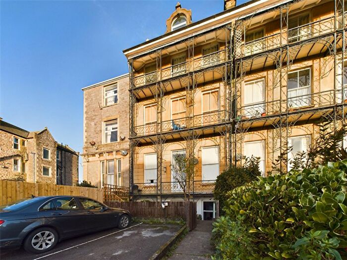 2 Bedroom Flat For Sale In South Road, Weston-Super-Mare, North Somerset, BS23