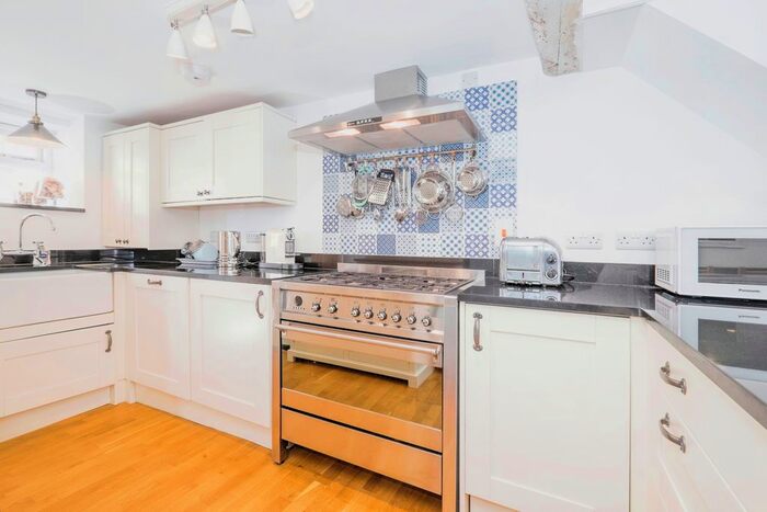 3 Bedroom End Of Terrace House For Sale In Back Road East, St. Ives, TR26