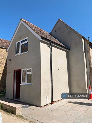 2 Bedroom Terraced House To Rent In The City, Melksham, SN12