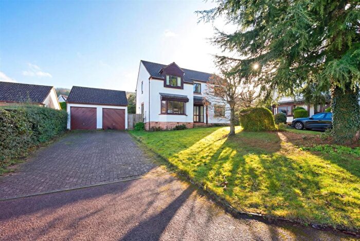 5 Bedroom Detached House For Sale In Court Close, Backwell, BS48