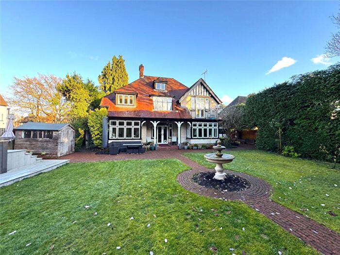 5 Bedroom Detached House For Sale In Belton Road, Camberley, Surrey, GU15