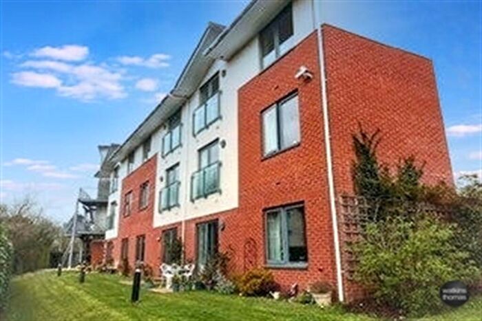 1 Bedroom Retirement Property For Sale In Eign Brook Court, The Rose Garden, Ledbury Road, Hereford, HR1