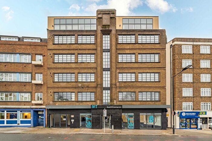 1 Bedroom Flat To Rent In Leigham Court Road, Streatham Hill, SW16