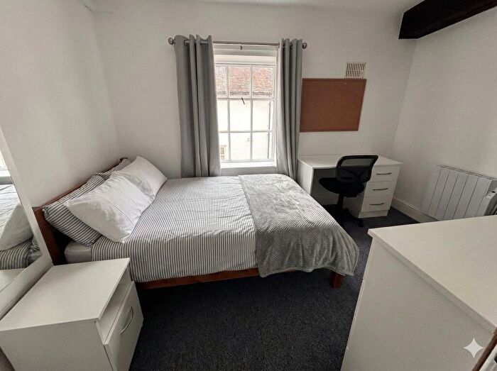 3 Bedroom House To Rent In Ivy Lane, Canterbury, CT1