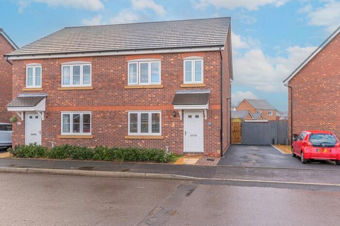3 Bedroom Semi-Detached House To Rent In Lewis Crescent, Wellington, Telford, TF1