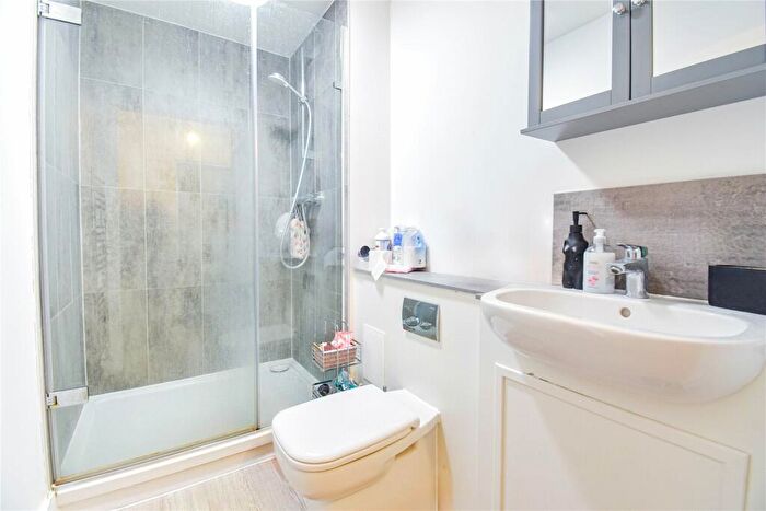 1 Bedroom Apartment For Sale In Cherry Orchard House, Cherry Orchard, Marlborough, Wiltshire, SN8