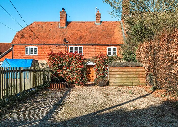 2 Bedroom Terraced House For Sale In The Green, Lyford, OX12