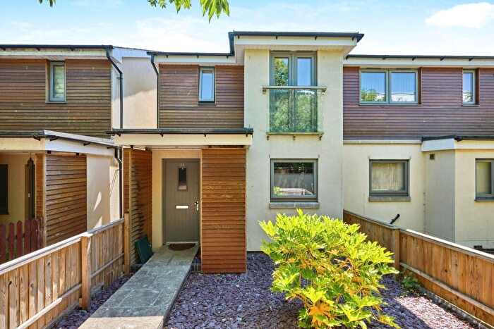 2 Bedroom Semi Detached House For Sale In Mill Street, Newport, Isle Of Wight, PO30