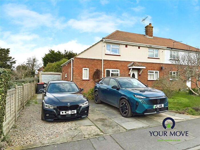 3 Bedroom Semi-Detached House For Sale In Thorne Road, Minster, Ramsgate, Kent, CT12