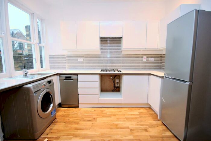 3 Bedroom Flat To Rent In Conewood Street, Highbury, N5