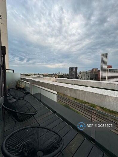 2 Bedroom Penthouse To Rent In Broadfield Lane, London, NW1