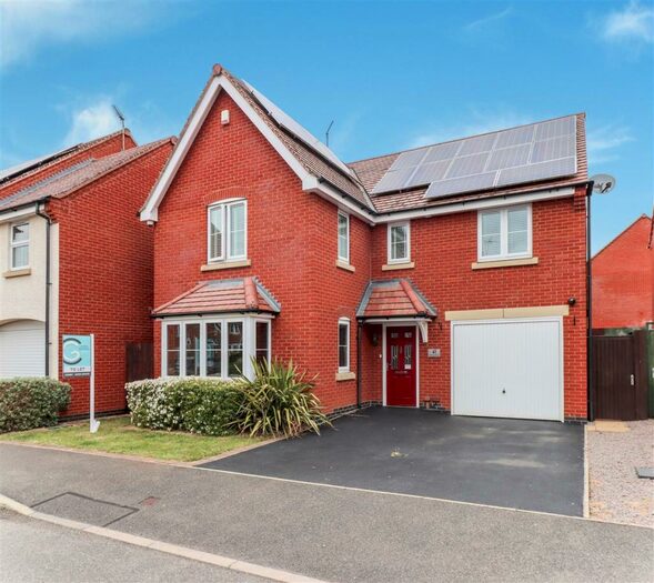 4 Bedroom Detached House To Rent In Buttercup Road, Desborough, Kettering, NN14