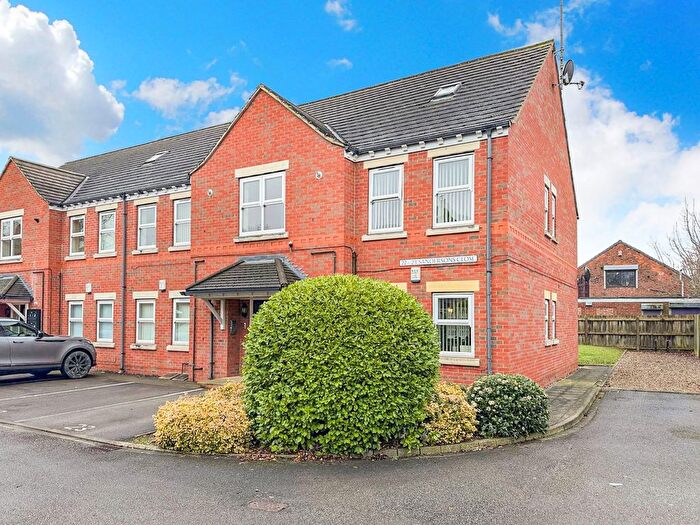 1 Bedroom Flat For Sale In Sanderson Close, Hull, HU5