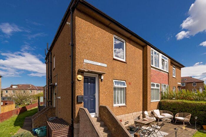 2 Bedroom Flat For Sale In Broomburn Grove, Broomhall, Edinburgh, EH12