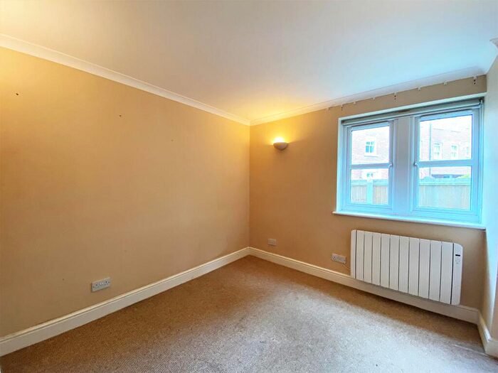 2 Bedroom Apartment To Rent In Springfield Road, Bury St Edmunds, IP33