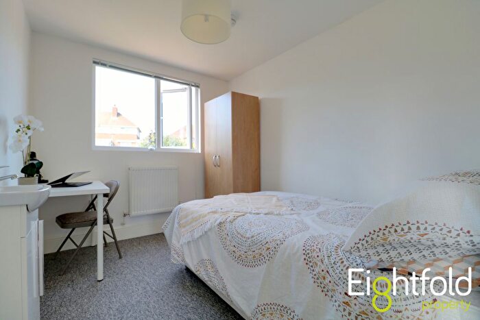 5 Bedroom Semi-Detached House To Rent In Park Close, Brighton, BN1