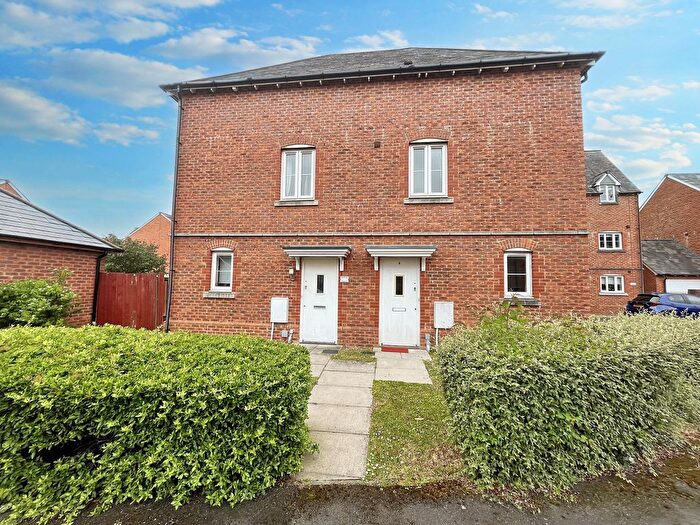 Studio To Rent In Jamaica Circle, Duffryn, Newport, NP10