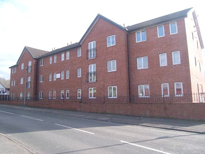 2 Bedroom Flat For Sale In Swinton Hall Road, Swinton, Manchester, Greater Manchester, M27