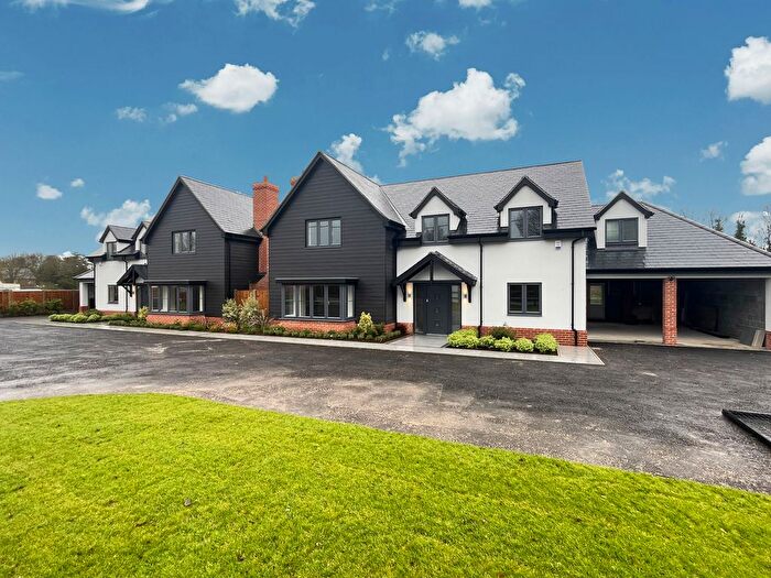 5 Bedroom Detached House For Sale In Turnpike Close, Ardleigh, Colchester, CO7