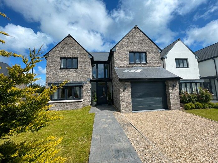 5 Bedroom Detached House To Rent In Beaumont Grove, Swansea, SA2