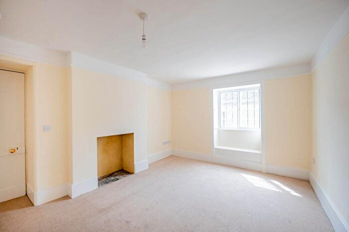 4 Bedroom House To Rent In Shop Lane, Badminton, GL9