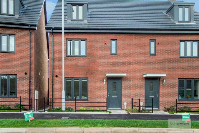 4 Bedroom House To Rent In Gainsborough Avenue, Bristol, BS10