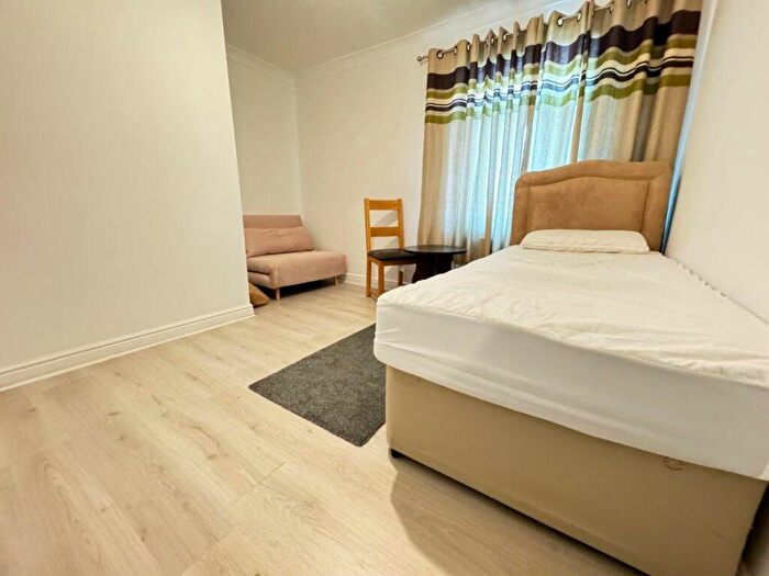 2 Bedroom Flat To Rent In Nantwich Road, Crewe, CW2