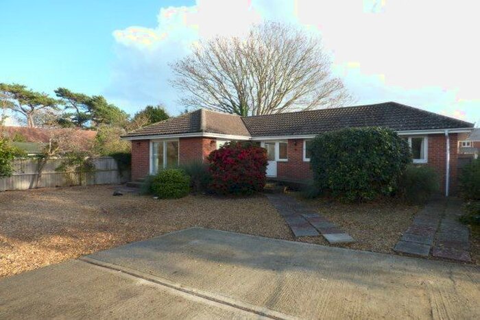 3 Bedroom Bungalow To Rent In Steyne Road, Bembridge, PO35