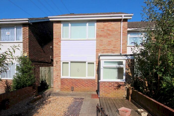 2 Bedroom Semi-Detached House To Rent In Lime Grove, Paulsgrove, Portsmouth, PO6