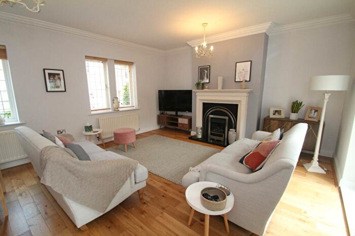 5 Bedroom House To Rent In Micklethwaite Steps, Wetherby, West Yorkshire, Uk, LS22