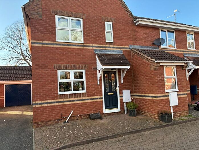 3 Bedroom Semi Detached House For Sale In Britannia Gardens, Spalding, PE11