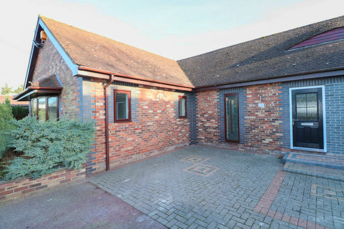 3 Bedroom Semi-Detached Bungalow To Rent In Great Bentley, CO7