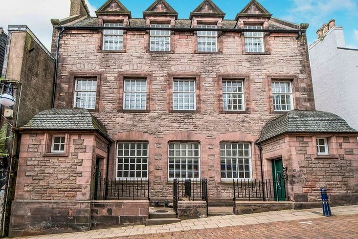 2 Bedroom Flat To Rent In Guildhall Street, Dunfermline, Fife, KY12