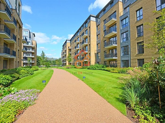 1 Bedroom Flat To Rent In Carlton House, Broom Road, Teddington, TW11