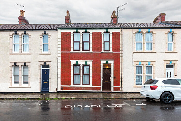 3 Bedroom Terraced House For Sale In Walton Road, Shirehampton, Bristol, BS11