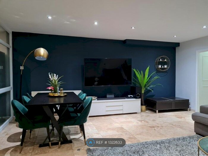 3 Bedroom Terraced House To Rent In Caroline Court, London, HA7