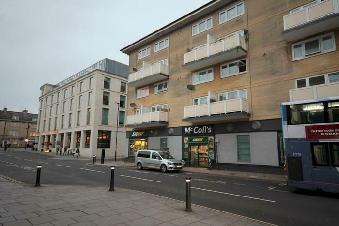 2 Bedroom Maisonette To Rent In Rosewell Court, BA1