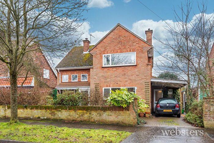 4 Bedroom Detached House For Sale In Lowther Road, Norwich, NR4